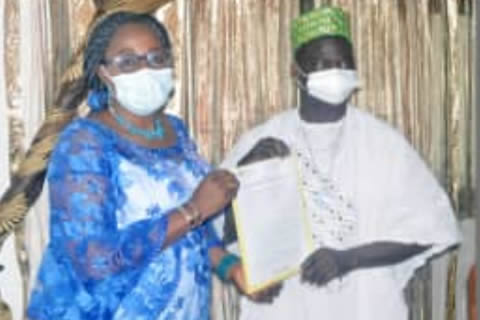 Légende de la photo