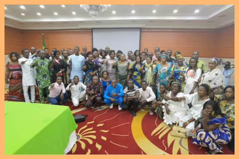 Photo de famille à la fin d'un atelier de formation